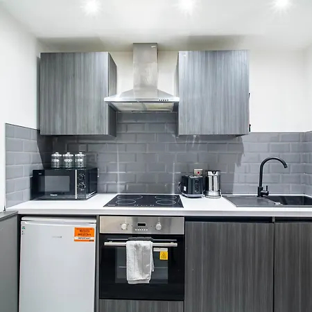 Bradford Bliss - Sleeps 2 *